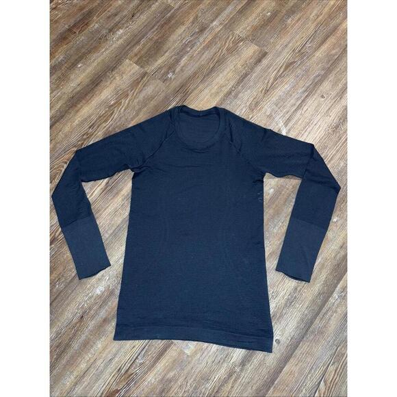 Lululemon Blue Athleisure Athletic Preppy Running Long Sleeve Shirt 4 - Picture 1 of 11